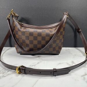 24HR SALE ONLY Louis Vuitton Damier Ebene Illovo PM